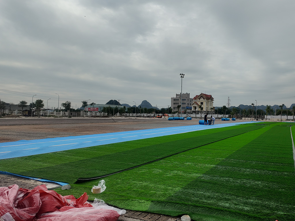 Sân bóng Đại học Hoa Lư, Ninh Bình — Ảnh 1