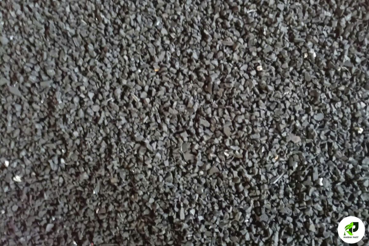 Hạt cao su SBR loại 1 sạch và đồng đều dùng cho sân bóng cỏ nhân tạo